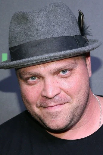 Chân dung Drew Powell