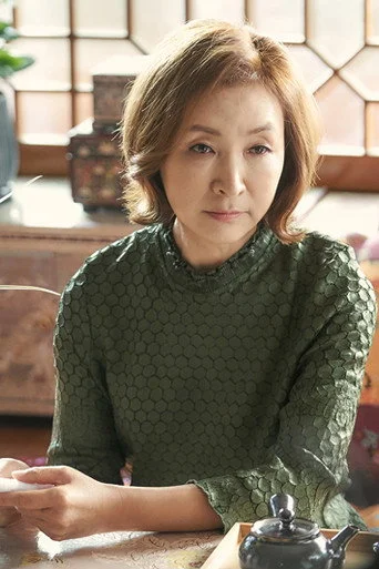 Chân dung Jung Ae-ri