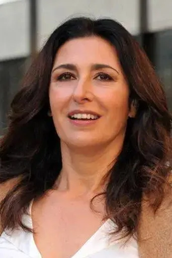 Chân dung Antonella Attili