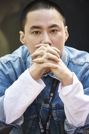 Chân dung Lee Hwan