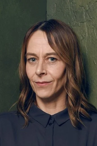 Chân dung Kate Dickie