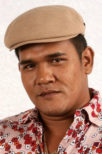 Chân dung Sonthaya Chitmanee