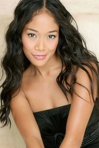 Chân dung Shelby Rabara