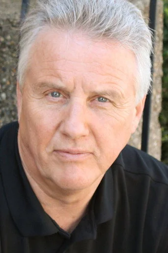 Chân dung Patrick McDade