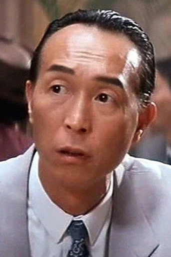 Chân dung Lee Hoi-Sang