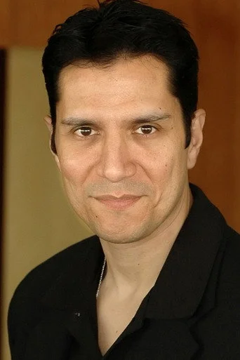 Chân dung Carlos Sanz