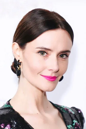 Chân dung Rebecca Calder