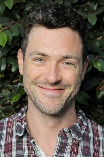 Chân dung Brendan Hines