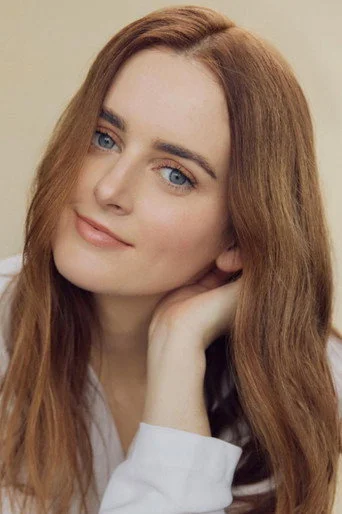 Chân dung Sophie McShera