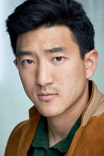 Chân dung Brian Law