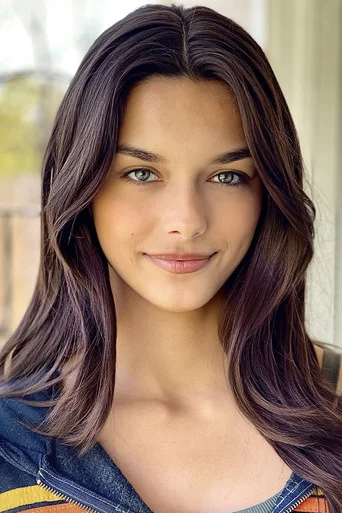 Chân dung Violet Lux
