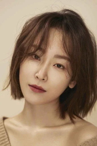 Chân dung Seo Hyun-jin
