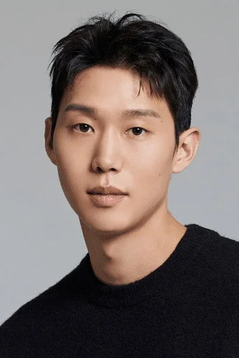 Chân dung Ahn Hyun-ho