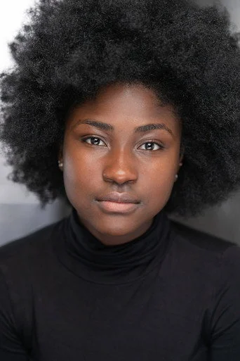 Chân dung Lauryn Ajufo