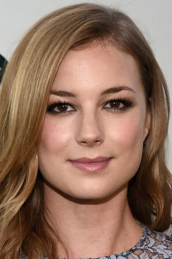 Chân dung Emily VanCamp