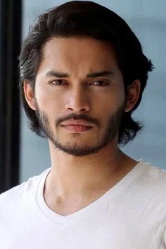 Chân dung Aeril Zafrel