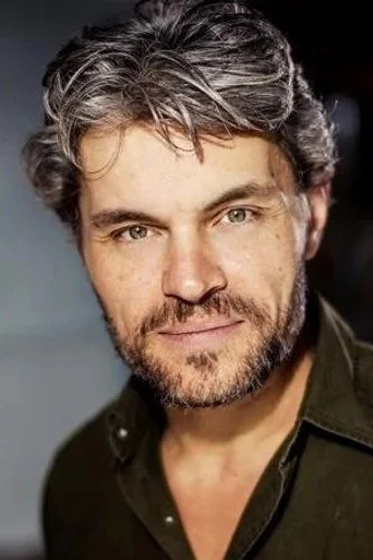 Chân dung Marcello Walton