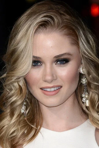 Chân dung Virginia Gardner