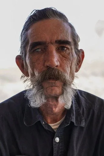 Chân dung Ty Mitchell