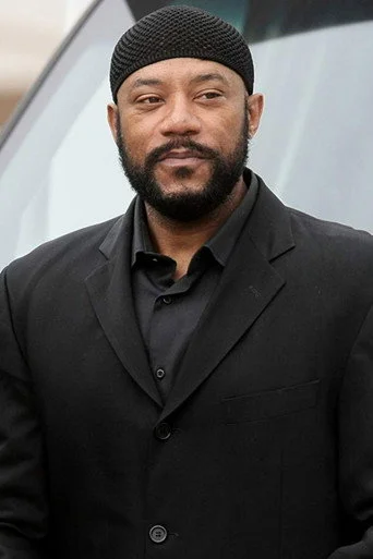 Chân dung Ricky Harris