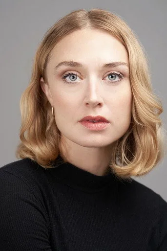 Chân dung Tess Degenstein