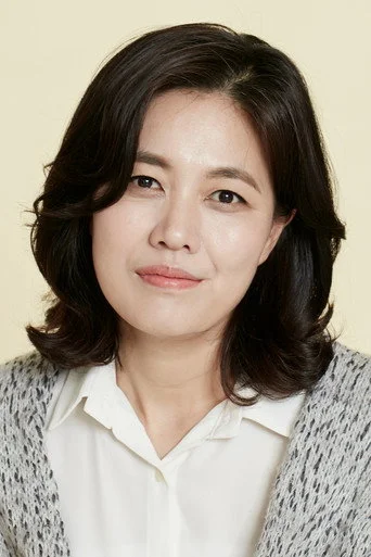 Chân dung Kim Jung-young