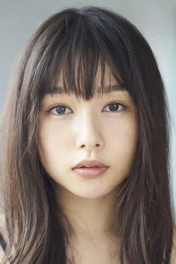 Chân dung Hinako Sakurai