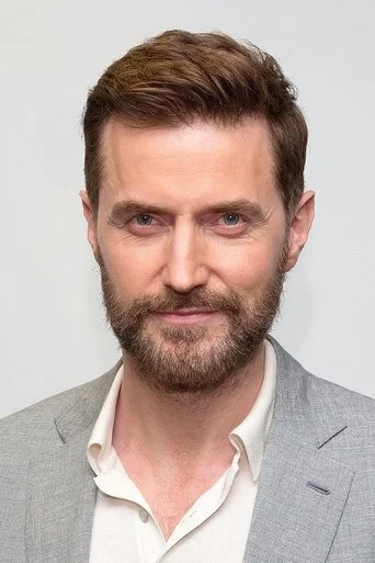 Chân dung Richard Armitage
