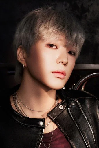 Chân dung Kang Seung-yoon