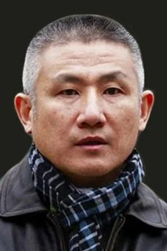 Chân dung Lu Peng