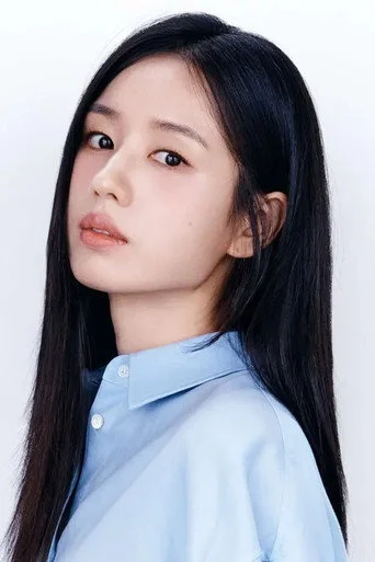 Chân dung Ahn Eun-jin