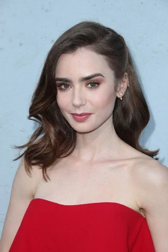 Chân dung Lily Collins