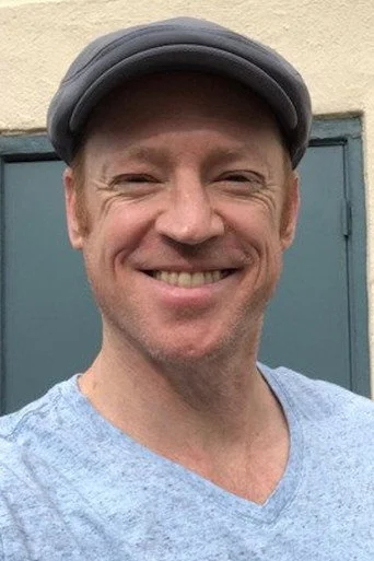 Chân dung Chris Edgerly