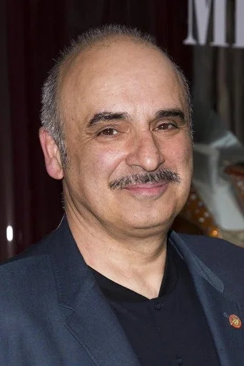 Chân dung Peter Polycarpou