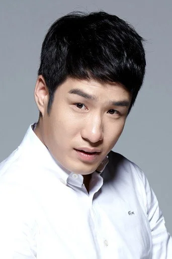 Chân dung Shin Hyun-tak