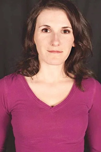 Chân dung Kelly Sheridan