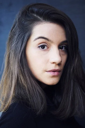 Chân dung Olivia Popica