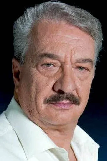 Chân dung Humberto Elizondo