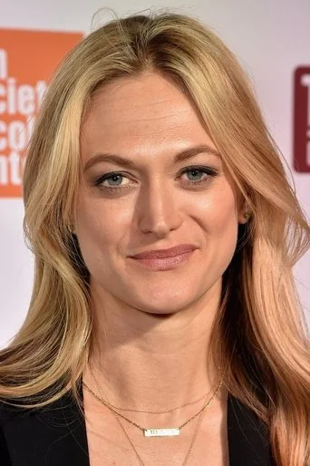 Chân dung Marin Ireland