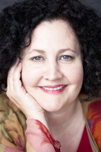 Chân dung Yvette Parsons