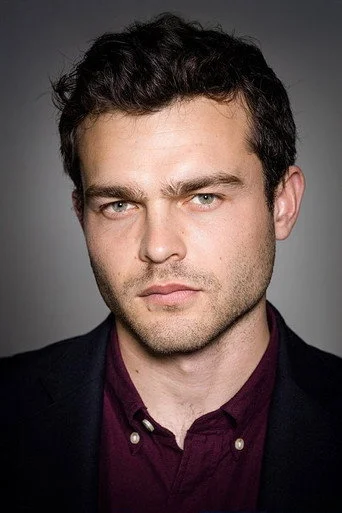 Chân dung Alden Ehrenreich