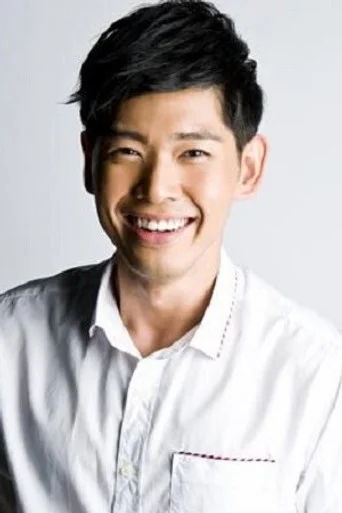 Chân dung Romeo Tan