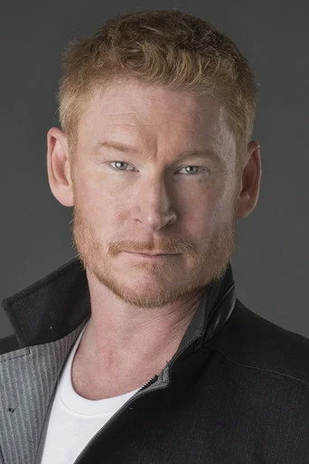 Chân dung Zack Ward