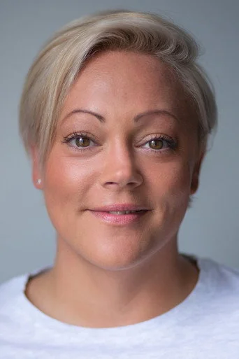 Chân dung Stevie Binns
