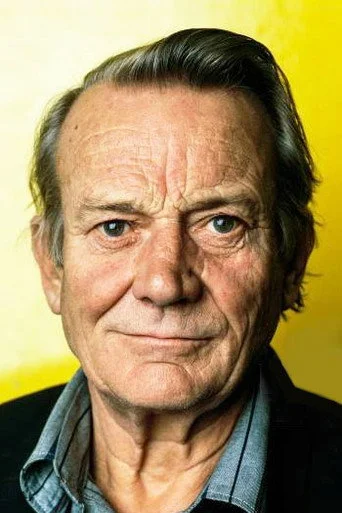 Chân dung Denholm Elliott