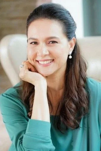 Chân dung Supranee Charoenpol