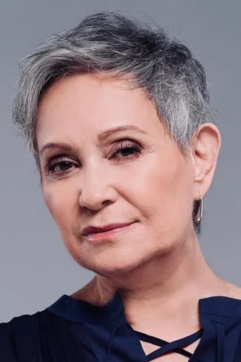 Chân dung Adriana Barraza