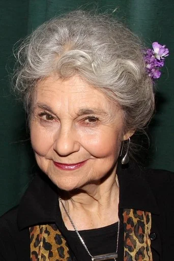 Chân dung Lynn Cohen