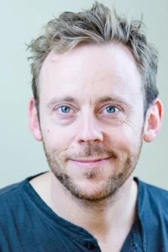 Chân dung Alexander Perkins