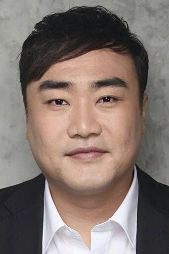 Chân dung Kim Sung-kang